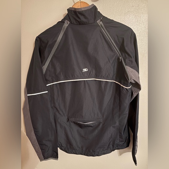 SUGOi Cycling Running Jacket Zip Off Arms - Picture 3 of 16